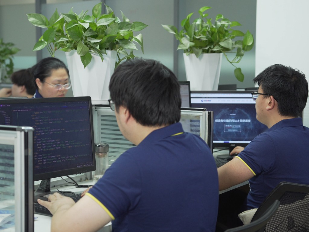 科威鲸工程师开发中